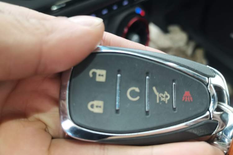 Used Chevrolet Blazer 2023 Mild Hybrid 650T RS Twin-Clutch All-Wheel Drive White Night Edition
