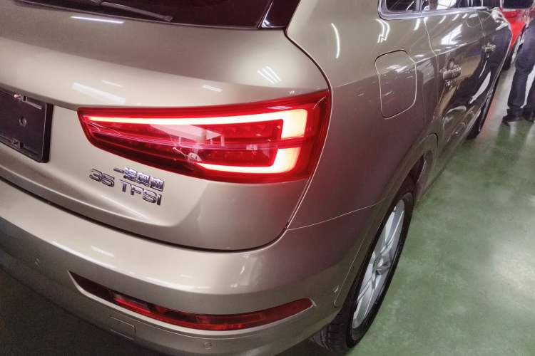 Used Audi Q3 2017 35 TFSI Style Edition Right Rear Taillight