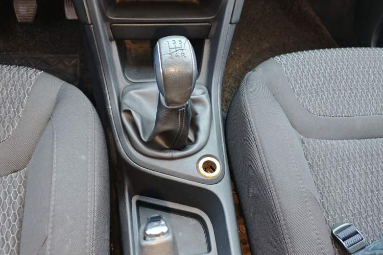 Used Peugeot 308 2014 Enjoy Edition Classic 1.6L Manual Fashion Model
