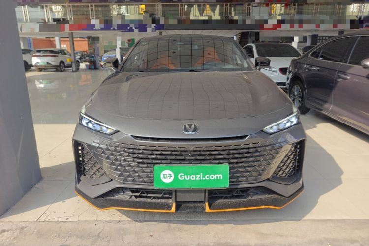 Used Changan UNI-V 2023 2.0T Leading-Speed Edition
