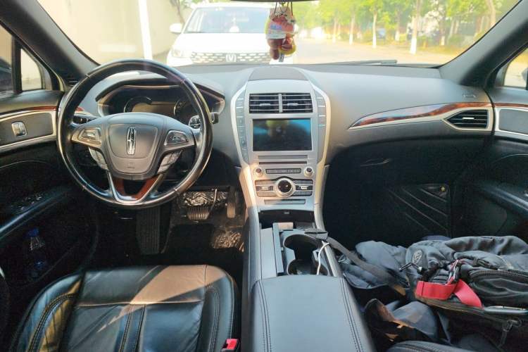 Used Lincoln MKZ 2017 2.0T Luxury Edition