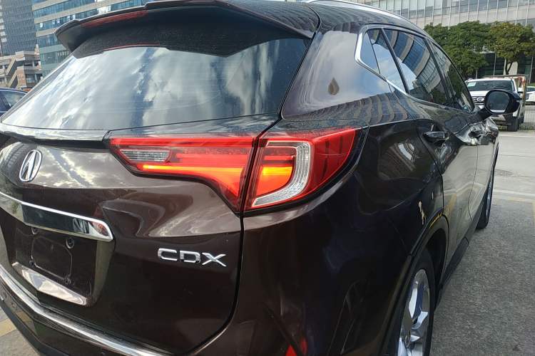 Used Acura CDX 2016 1.5T Two-Wheel Drive Enjoyment Version
