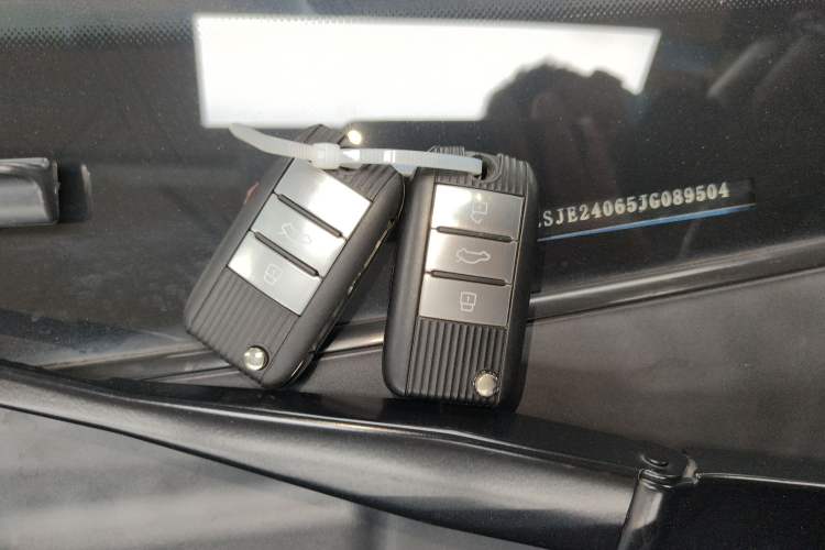 Used Roewe Ei5 2018 Internet Luxury Edition
