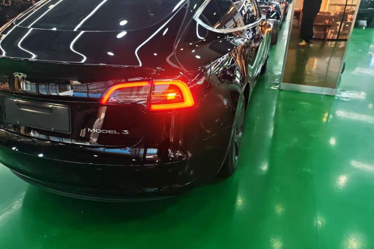 Used Tesla Model 3 2019 Standard Range Rear-Drive Upgraded Version
