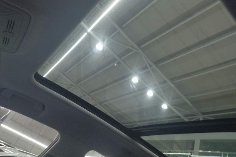 Used Hongqi HS5 2022 Revised Version 2.0T Smart Connect Flagship Edition