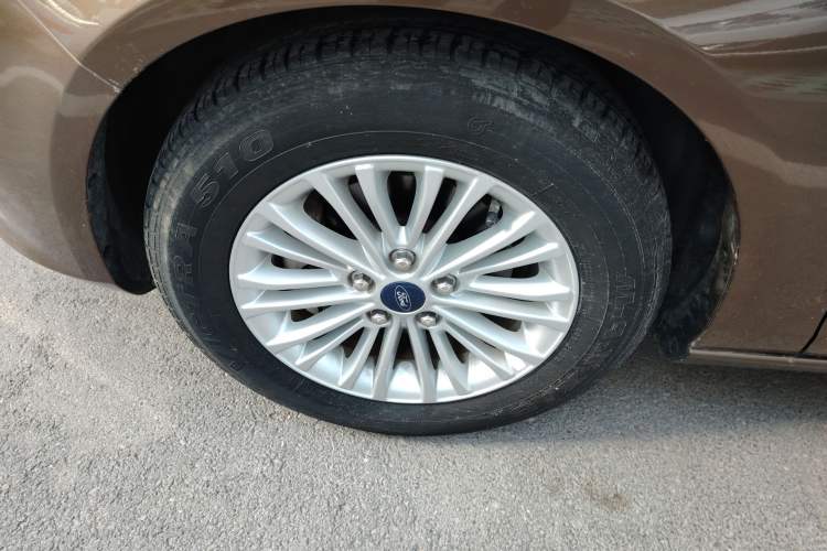 Used Ford Escort 2015 1.5L Manual Comfort Model