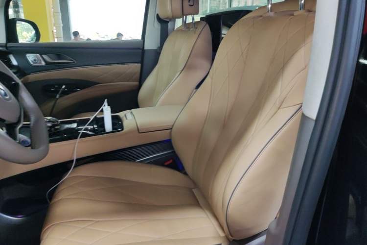 Used Denza D9 2022 DM-i 970 Four-Wheel Drive Flagship Model Left Front Seat