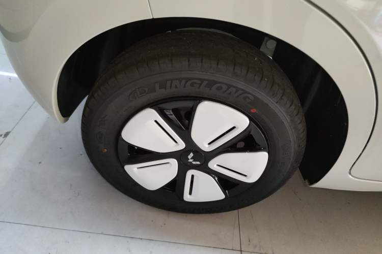 Used Wuling Hongguang MINIEV 2025 Four-Door Version Advanced Edition