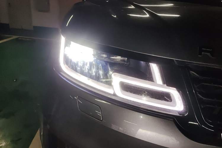 Used Land Rover Range Sport 2018 3.0 SC V6 HSE DYNAMIC Right Front Headlight