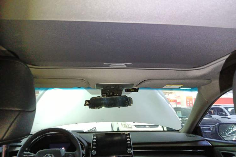 Used Toyota Avalon 2019 2.0L Luxury Edition China VI Standard