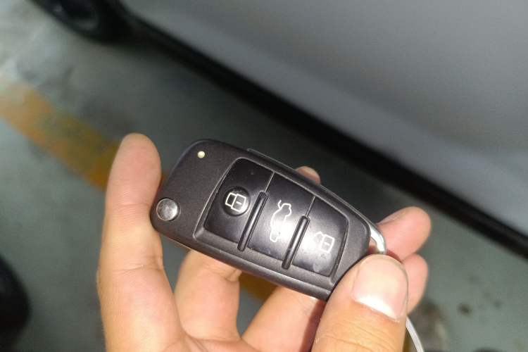 Used Audi Q2L 2021 35 TFSI Progressive Dynamic Edition
