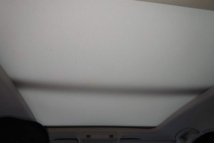 Used Volkswagen Tayron X 2020 330TSI Two-Wheel Drive Luxury Smart Connectivity Version