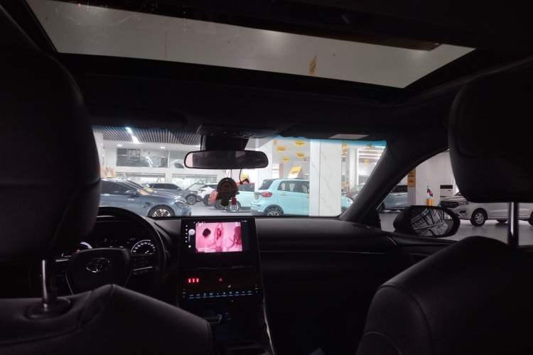 Used Toyota Avalon 2023 Dual-Motor 2.5L Progressive Edition
