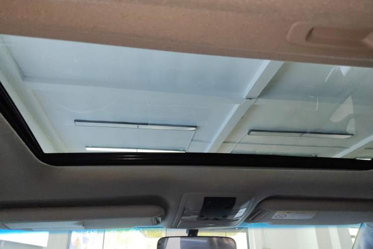 Used Toyota Prado 2018 3.5L Automatic TX-L with Rear-Mounted Spare Tire Headliner