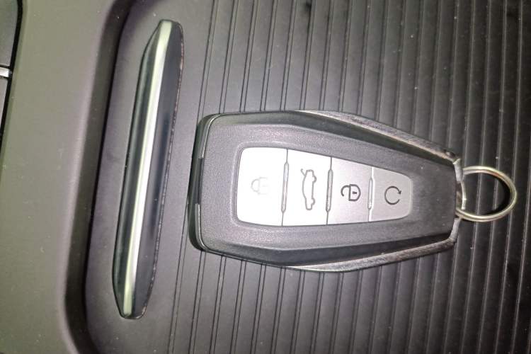 Used Geely Auto Haoyue 2020 1.8TD DCT Flagship 7-Seater