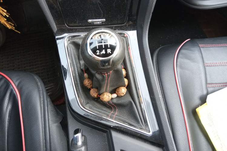 Used Venucia D60 2019 100 000 Glory 1.6L Entry Manual ChenShang Edition China VI