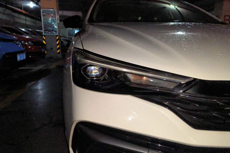 Used Roewe i5 2021 1.5L CVT Diamond Edition