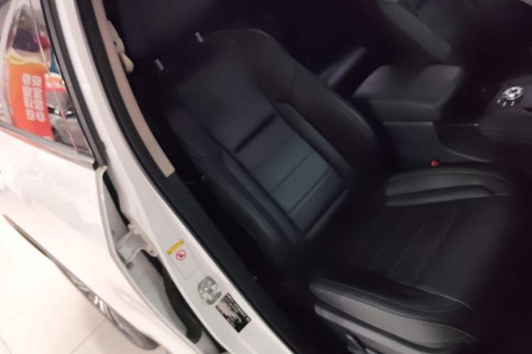 Used Haval F7 2019 2.0T Two-Wheel Drive i-Van China V standard Right Front Seat