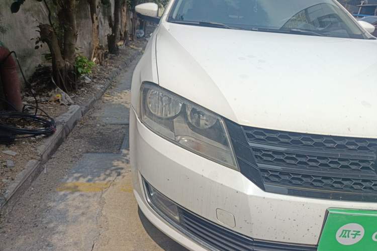 Used Volkswagen Gran Lavida 2014 1.4TSI Automatic Sport Edition
