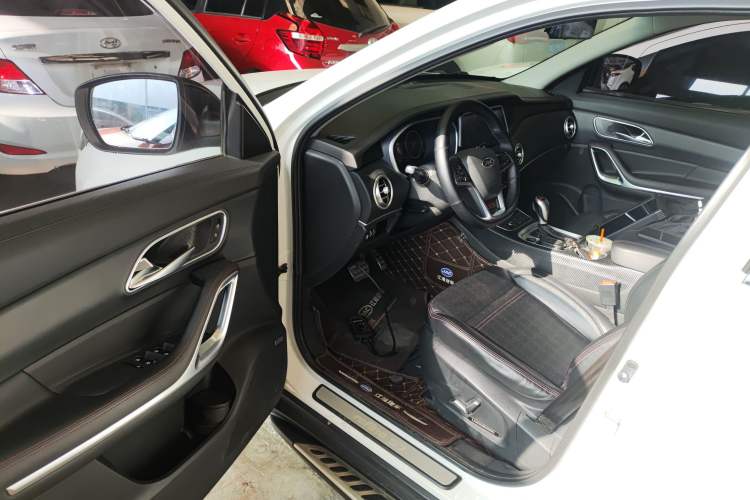 Used JAC Group Refine S7 2017 1.5T Automatic Luxury Model Driver Seat