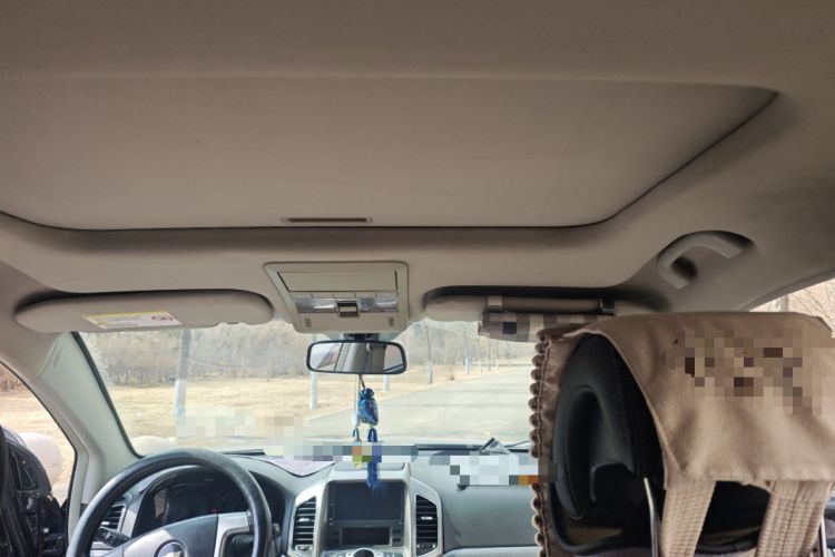 Used Chevrolet Captiva 2011 2.4 AT 5-Seater Comfort Edition Headliner