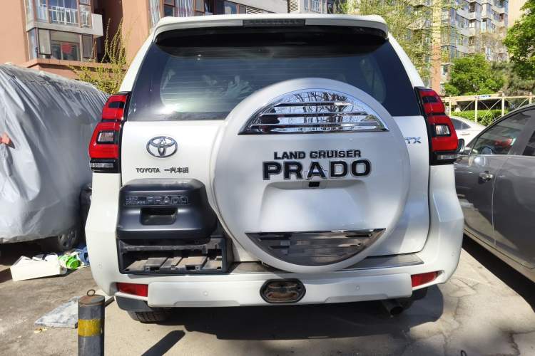 Used Toyota Prado 2018 3.5L Automatic TX-L with Rear-Mounted Spare Tire
