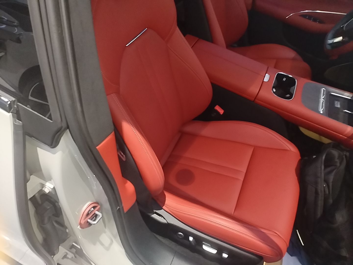 Xiaomi Auto SU7 2026 Model Pro — снимка 19