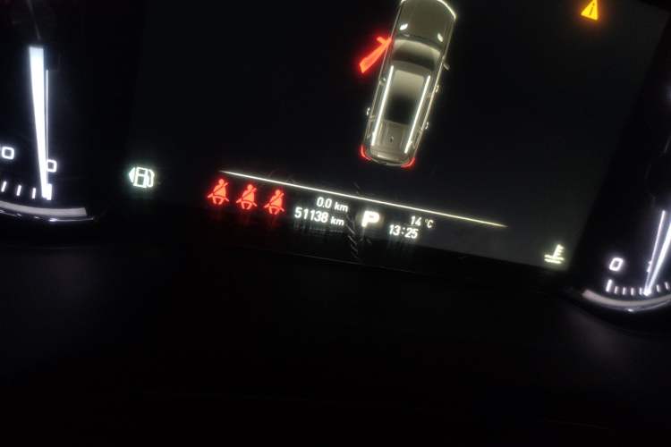 Used Roewe RX8 2019 30T Smart Connectivity Two-Wheel Drive Supreme Flagship Edition