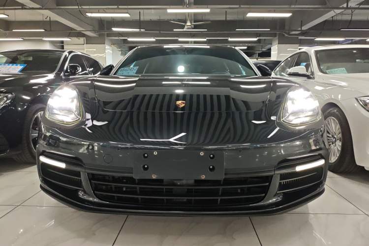 Used Porsche Panamera 2019 Panamera 4 Sport Turismo 2.9T
