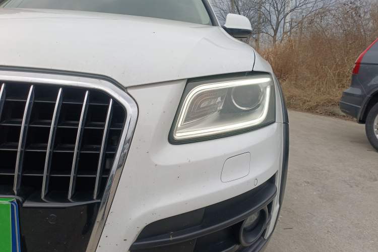 Used Audi Q5 2017 Plus 40 TFSI Technology Model