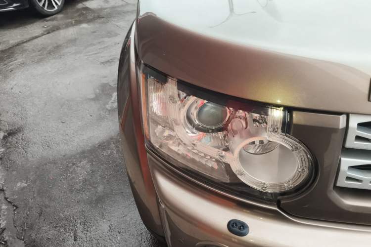 Used Land Rover Discovery 2010 5.0 V8 HSE Gasoline Model
