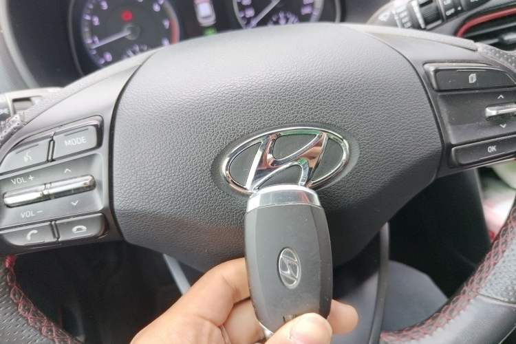 Used Hyundai ENCINO 2018 1.6T Dual-Clutch ZhiPao Edition China V Standard Vehicle Key