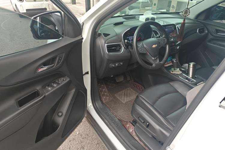 Used Chevrolet Equinox 2019 535T Automatic YuJie Edition China VI Driver Seat