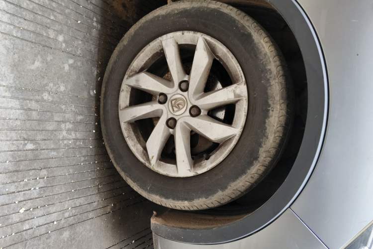 Used Baojun 310W 2017 1.5L Manual Fashion Model China V
