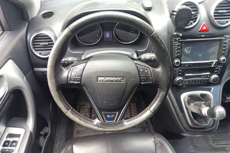 Used Haval H6 2015 Upgraded Model 1.5T Manual Two-Wheel Drive Elite Version