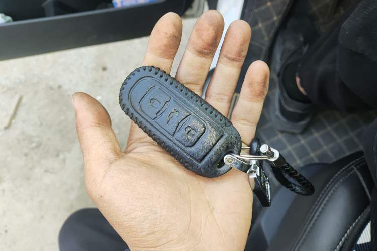 Used Geely Auto Emgrand X7 Sport 2016 1.8TD Automatic ZhiShang Model