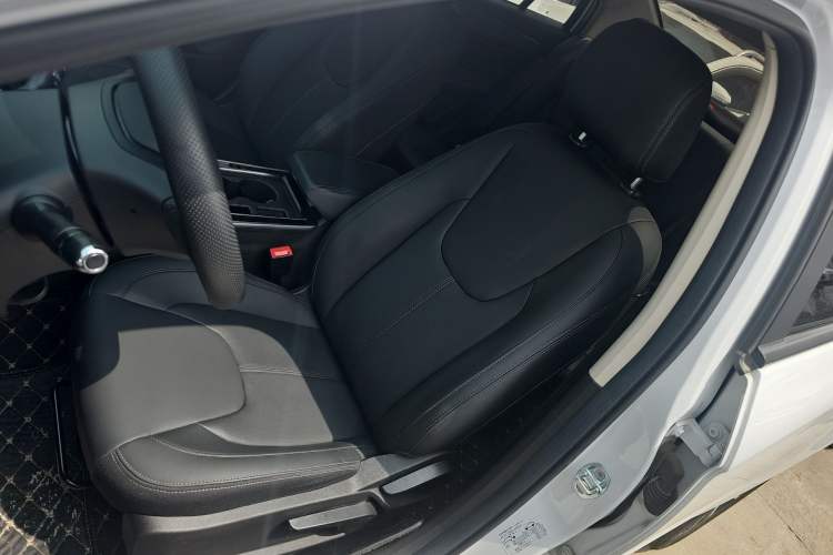 Used Chery Arrizo 5 2024 Edition People's Benefit Version 1.5L CVT Fashion Model Left Front Seat