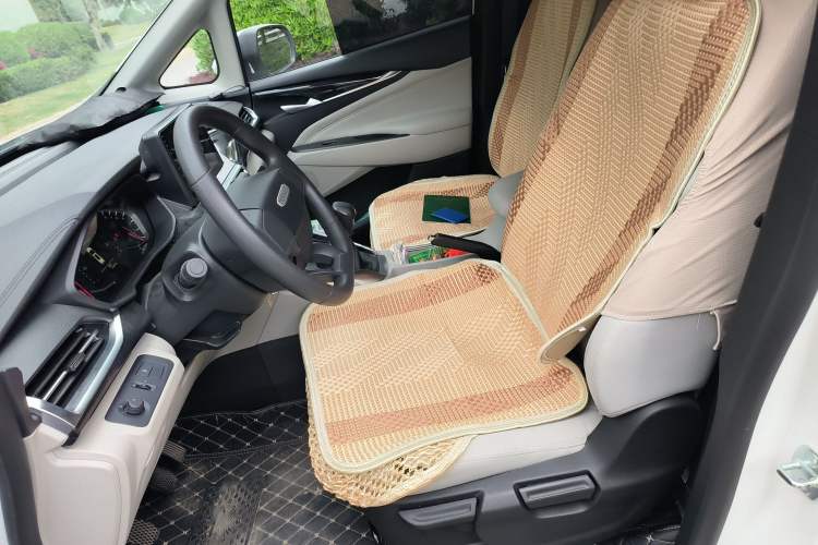 Used SAIC MAXUS G50 2023 1.5T Manual Comfort A Left Front Seat