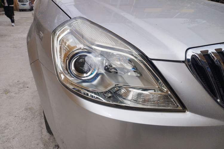 Used Buick Excelle 2015 1.5L Automatic Classic Model
