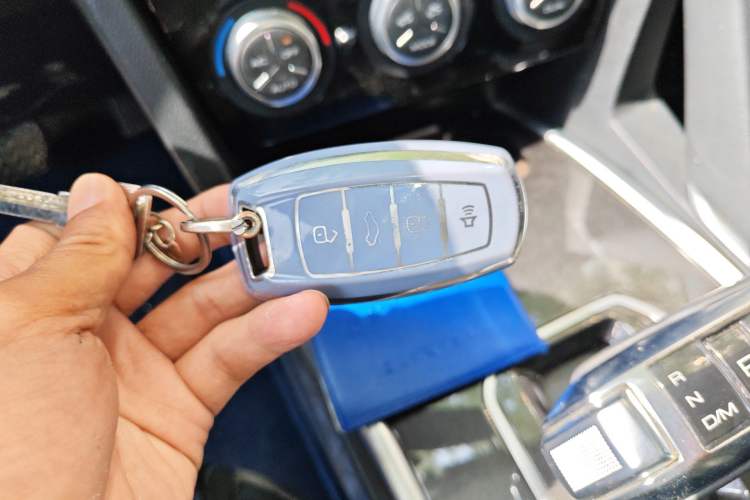 Used Haval H6 2019 Sport Edition 1.5T Automatic Two-Wheel Drive Elite Model China VI Vehicle Key