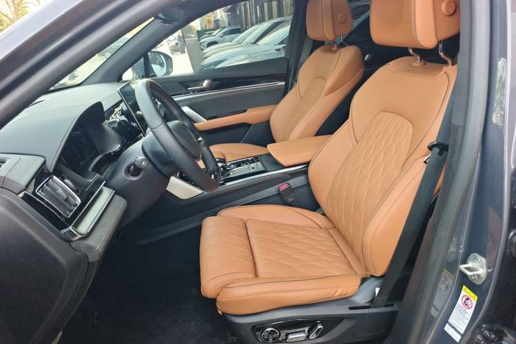 Used BYD Tang New Energy 2023 DM-i Champion Edition 112KM Prestige Model Left Front Seat