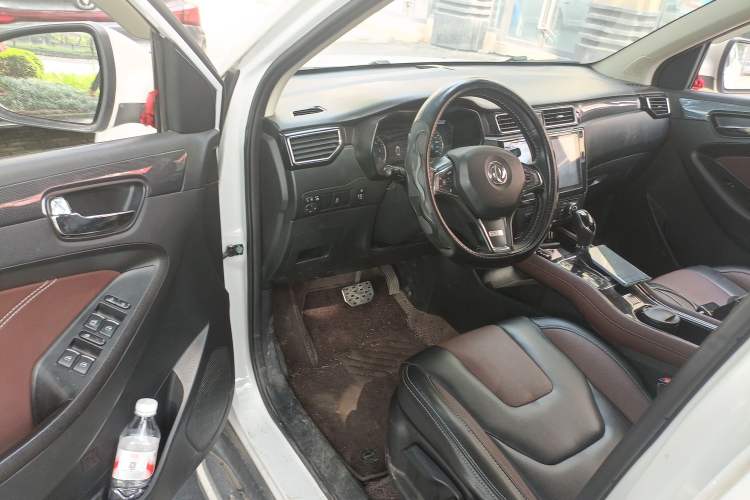 Used Dongfeng Fengon 580 2017 1.5T CVT Comfort Model Driver Seat