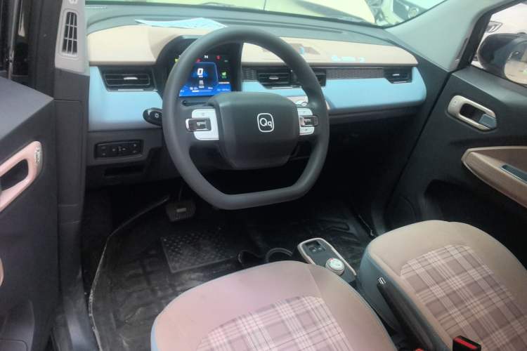 Used Chery QQ Ice Cream 2024 170km Sundae Center Console