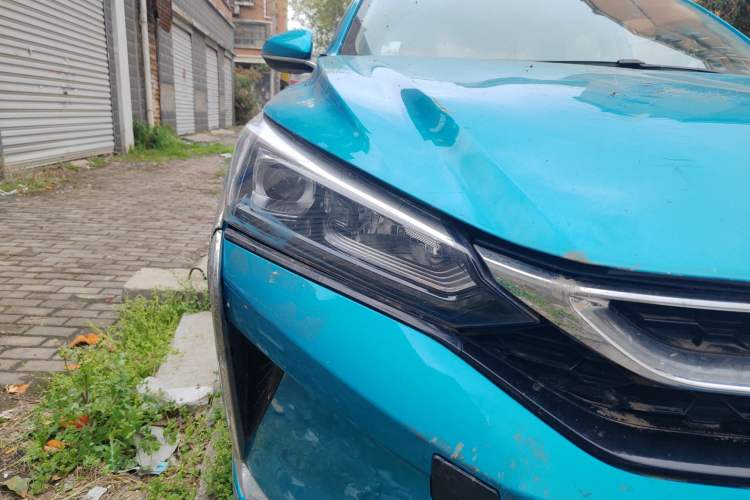 Used Dongfeng Aeolus Yixuan 2020 230T Automatic Advanced Edition Right Front Headlight