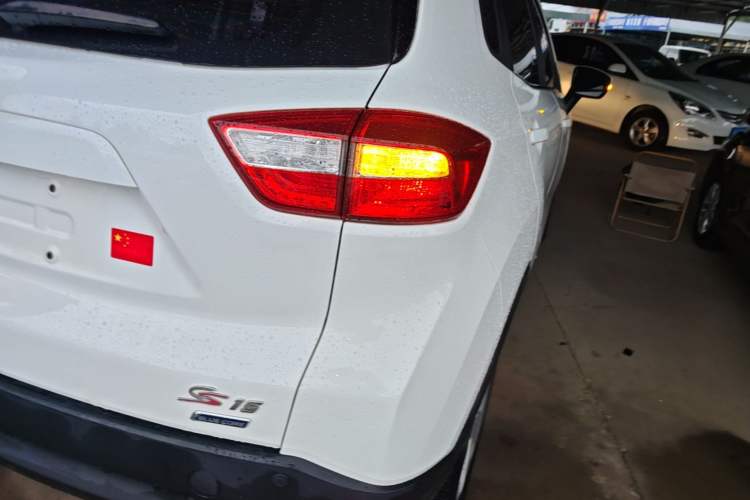 Used CHANGAN CS15 2016 1.5L Manual Fashion Edition