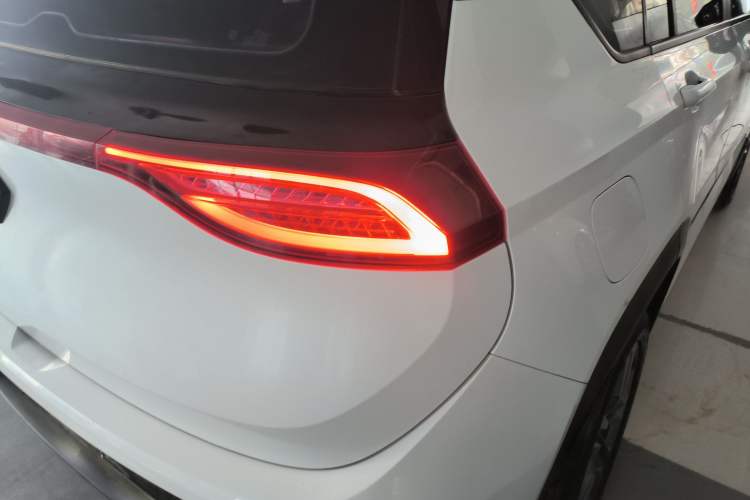 Used Baojun RS-5 2019 1.5T Manual Super Connectivity Version China VI
