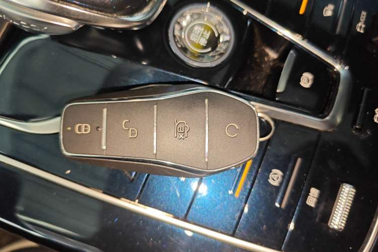 Used BYD Qin PLUS 2021 EV 600KM Flagship Model
