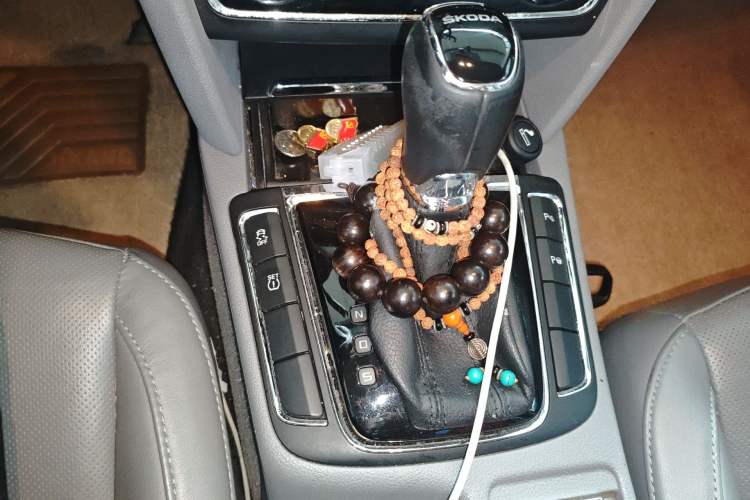 Used Skoda Superb 2013 1.8TSI Automatic Yashi Edition
