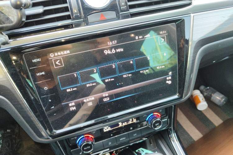 Used Volkswagen Phideon 2019 380TSI Two-Wheel Drive Business Edition China VI Standard