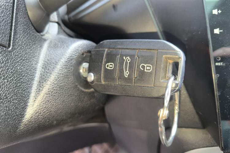 Used Citroen C3-XR 2015 1.6THP Automatic Pioneer Model